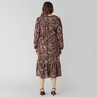 Devoted Women's Plus Long sleeve midi dress with feminine floral print