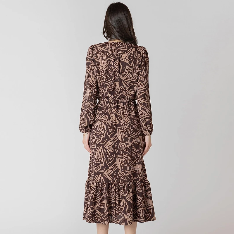 Devoted Long sleeve midi dress with feminine floral print,