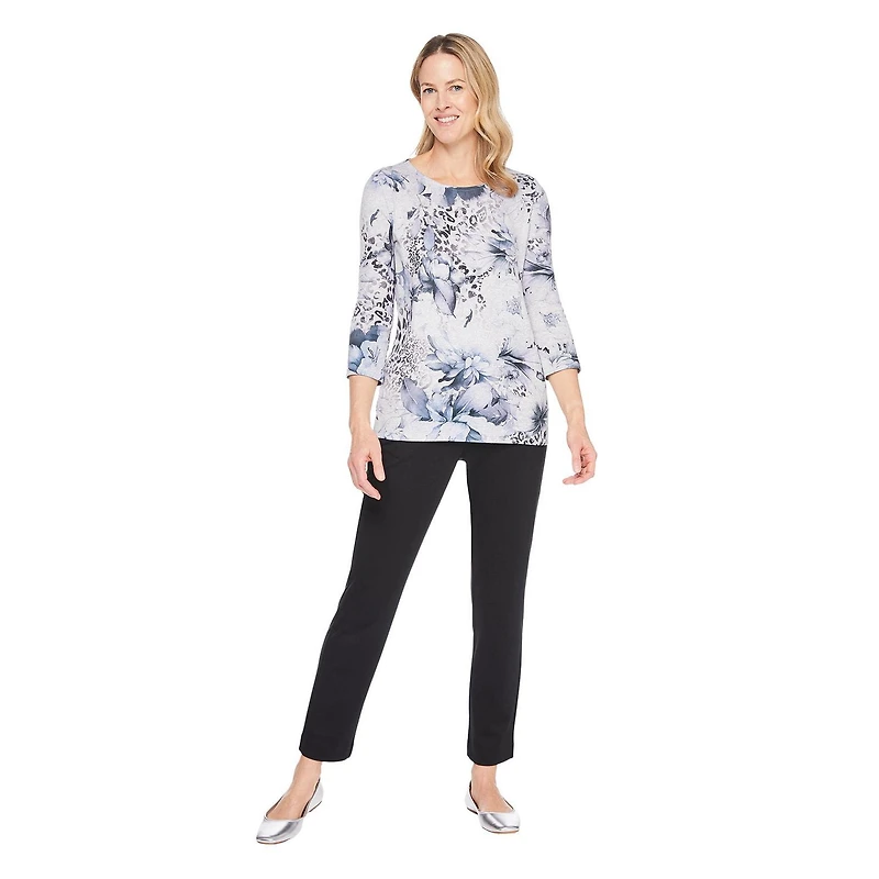 Iyla Women's 3/4 Sleeve Hacci Top