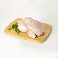 Lilydale Whole Chicken, 1 whole chicken per bag, 1.44 - 1.76 KG