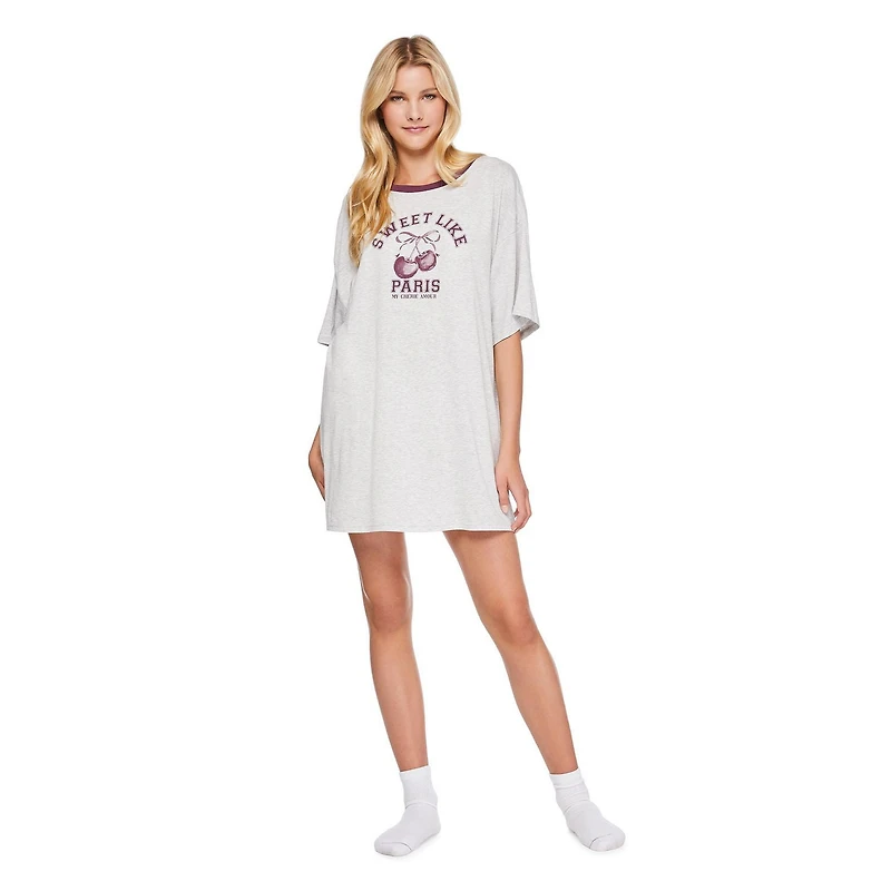 No Boundaries Women's Sleep Shirt