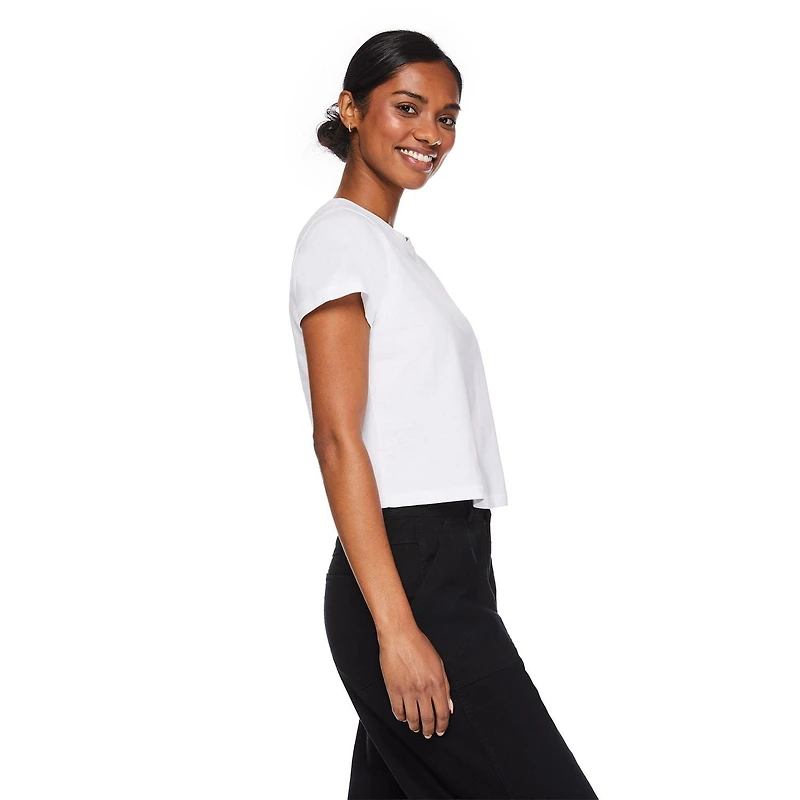 T-shirt raccourci George pour femmes Tailles TP–TTG