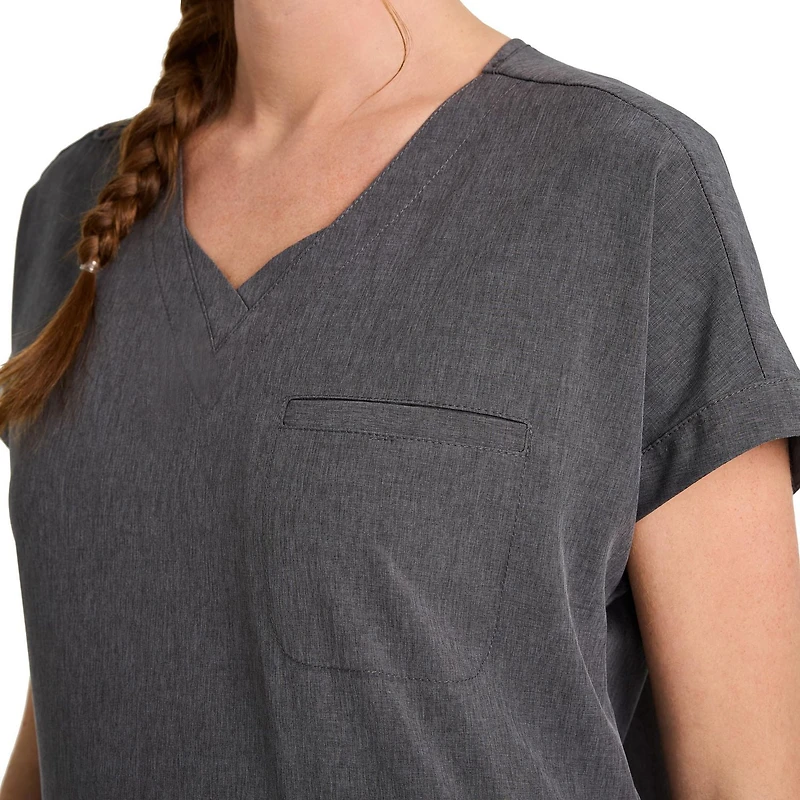 Haut d'uniforme à encolure en V ajusté et extensible pour femmes Scrubstar WC672A