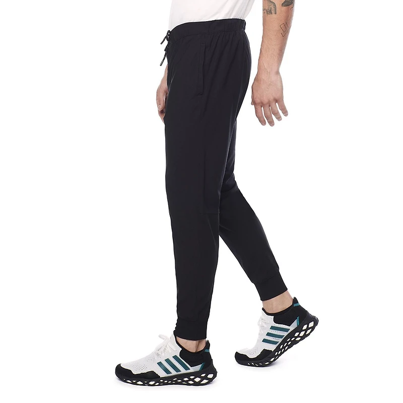 Dark Black Comfort Tech Short