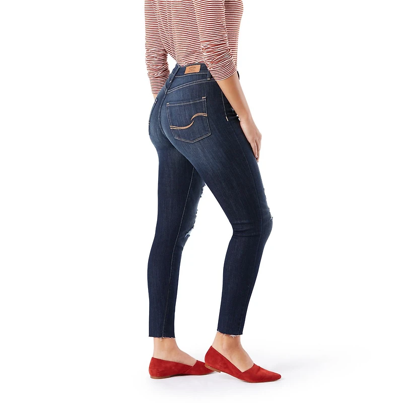 Levi Strauss Signature.MC Filiforme taille haute coupé à la cheville pour femme