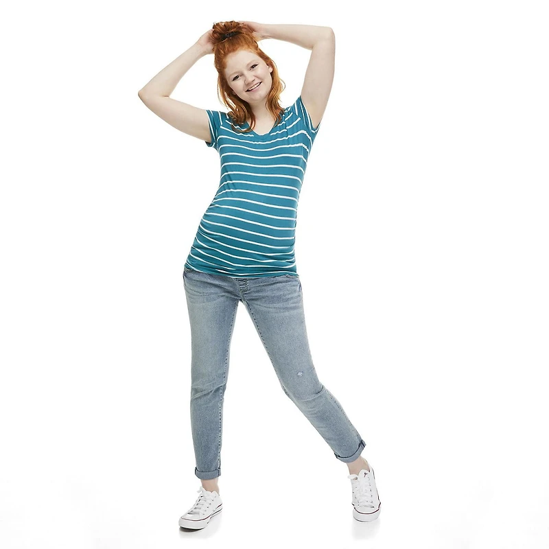 Paisley Sky Maternity Printed Short Sleeve V-Neckline Tee