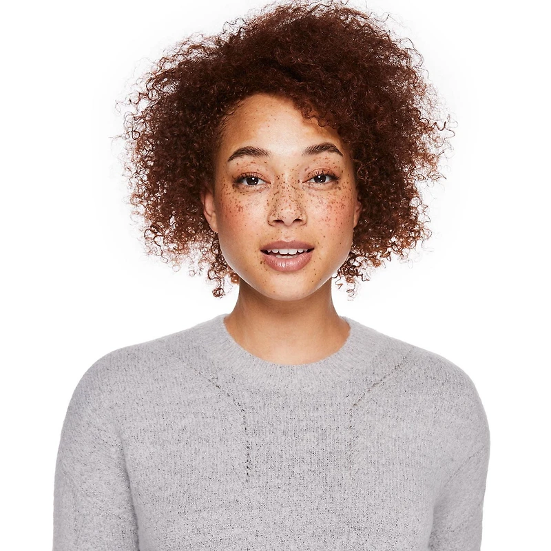 Chandail écourté à encolure ras du cou George pour femmes Tailles TP–TTG