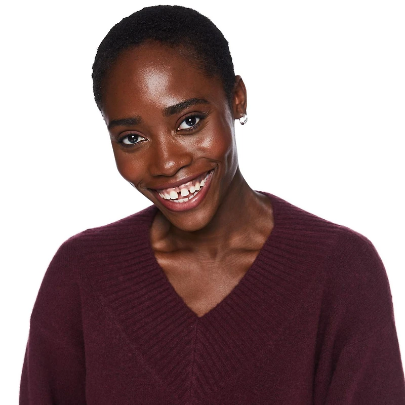 George Women's V-Neckline Sweater