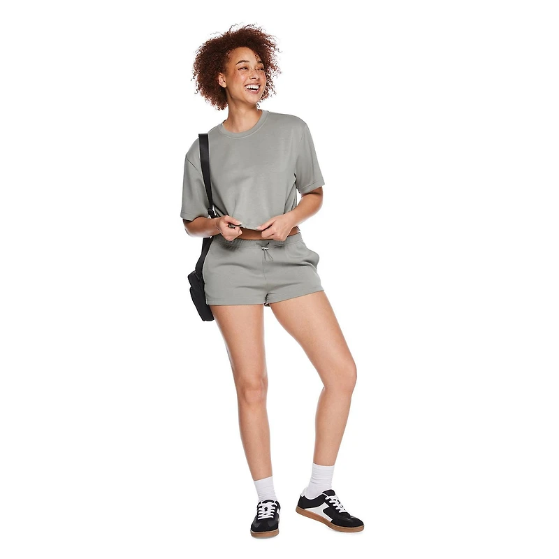 T-shirt en tricot doux La Classe Couture pour femmes