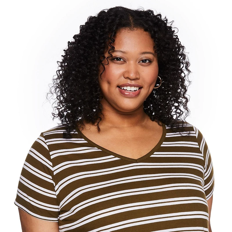 T-shirt avec encolure en V George Plus pour femmes Tailles 1X-4X