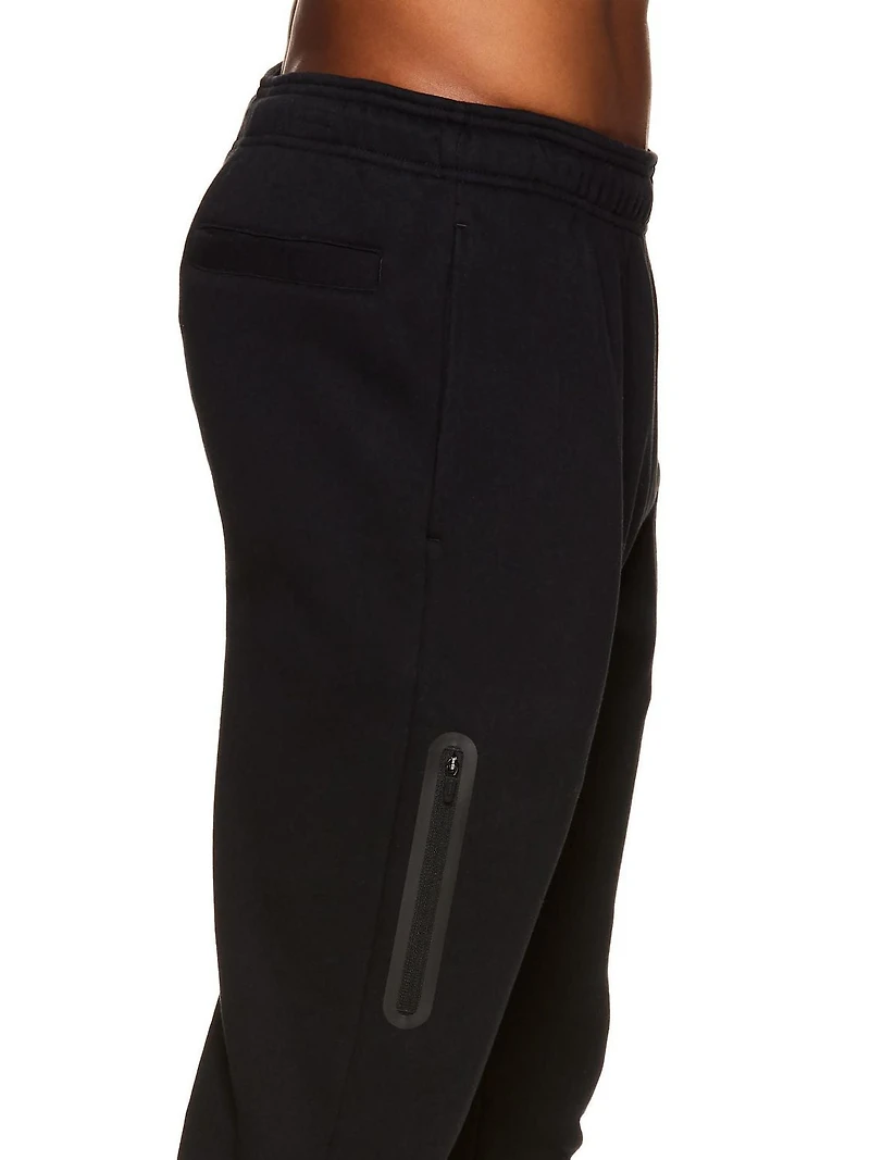 Reebok Men's Delta Fleece Jogger