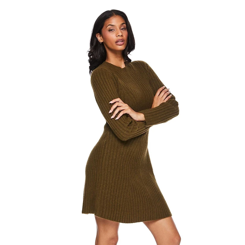 Robe chandail évasée George pour femmes Tailles TP–TTG