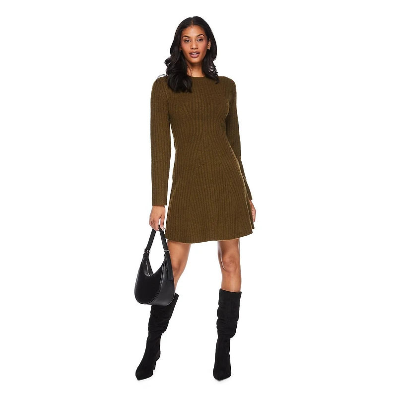 Robe chandail évasée George pour femmes Tailles TP–TTG