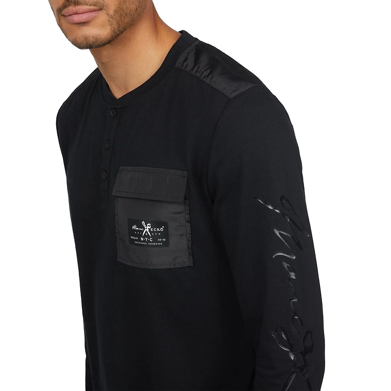Marc Ecko - T-shirt à manches longues et col en V en tricot à blocs de couleur pour hommes