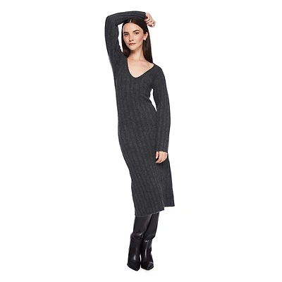 Robe en tricot côtelé à encolure V George pour femmes