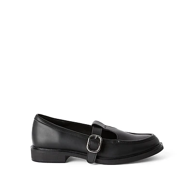 Time and Tru Women's Buckled Strap Loafers