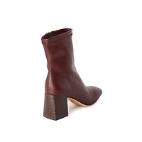 Time and Tru Women's Short Stretch Boots