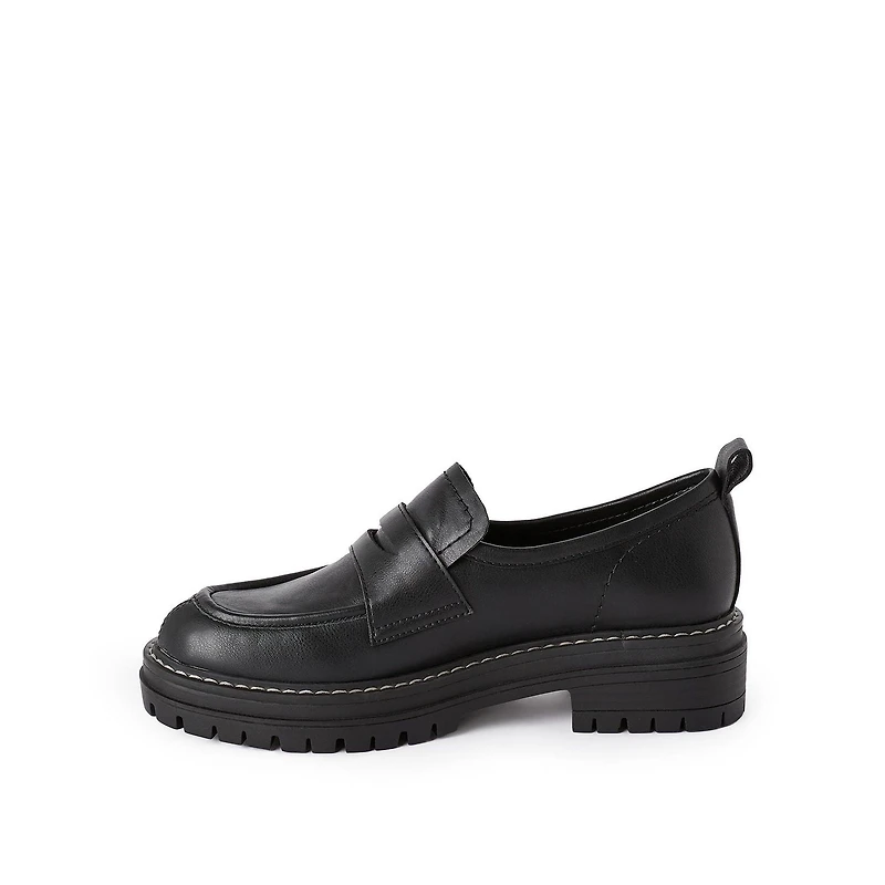 Time and Tru Women's Penny Loafers, Wide Width Sizes 6-10