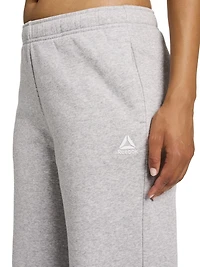 Reebok Women's Weekender Straight Leg Sweatpant