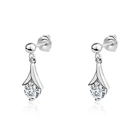Luxury Designs Boucles d'oreilles pendantes en zircone cubique en argent