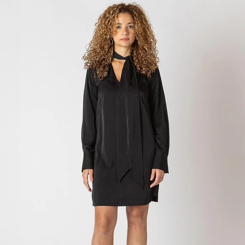 Devoted Mini robe à manches longues et col en V avec écharpe de cou