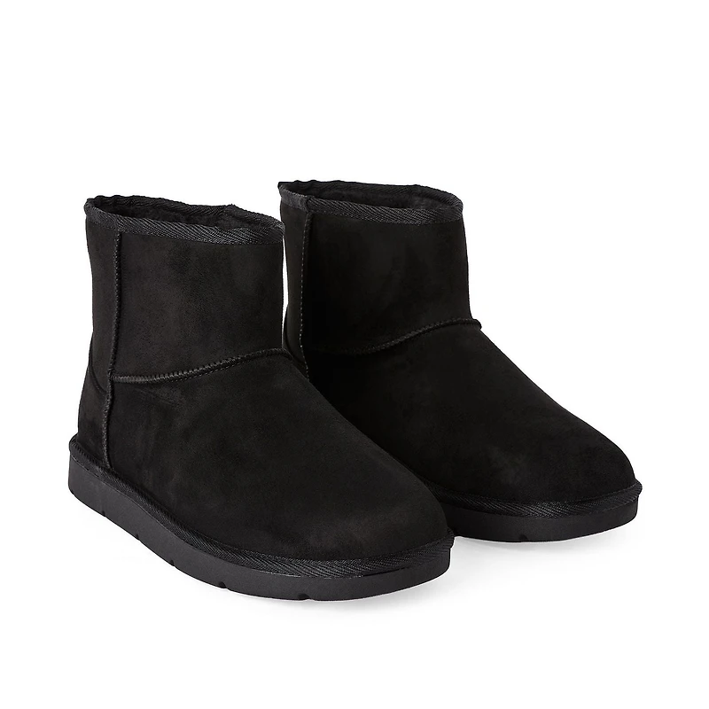 Time and Tru Women's Cozy Boots, Wide Width Sizes 6-10