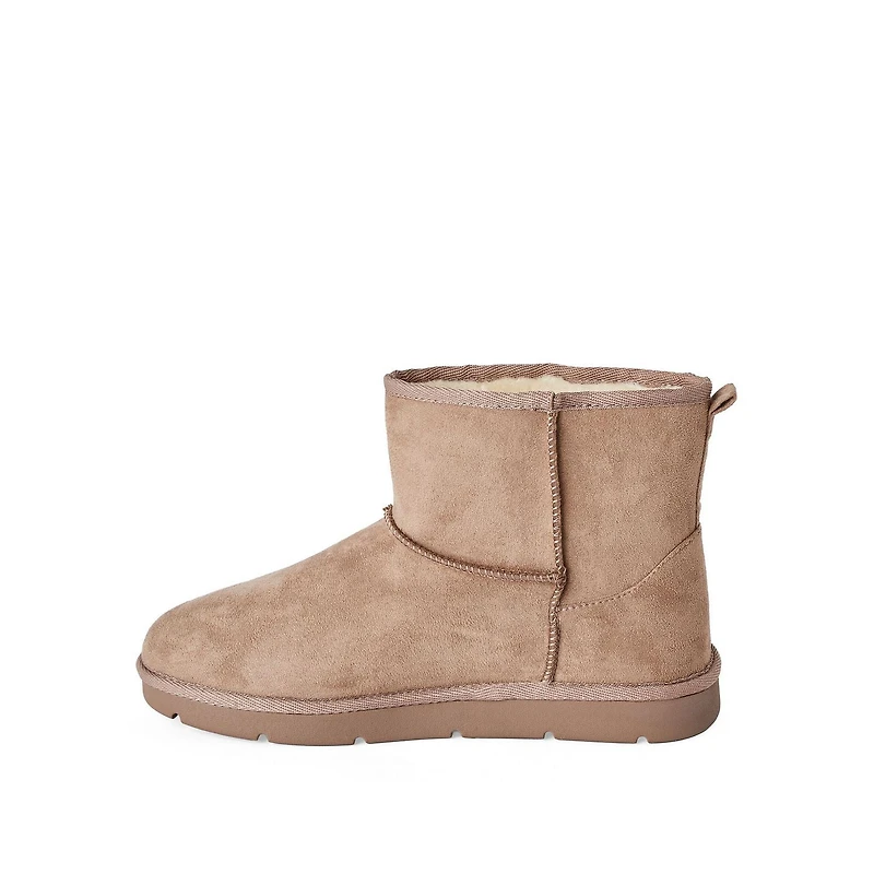 Time and Tru Women's Cozy Boots, Wide Width Sizes 6-10