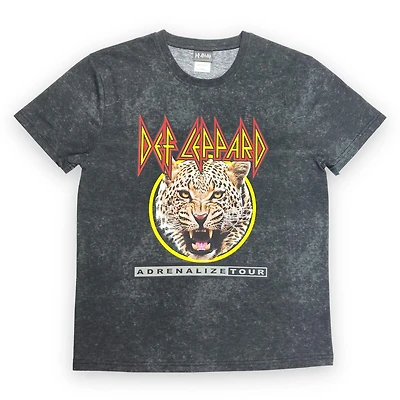 Def Leppard Tee shirt femme. Ce t-shirt à manches courtes et col rond pour femme peut facilement être porté avec votre jean ou votre bas préféré et