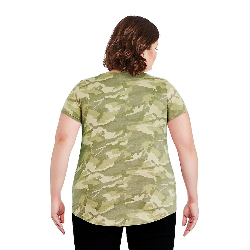 T-shirt à manches courtes avec encolure en V George Plus pour femmes