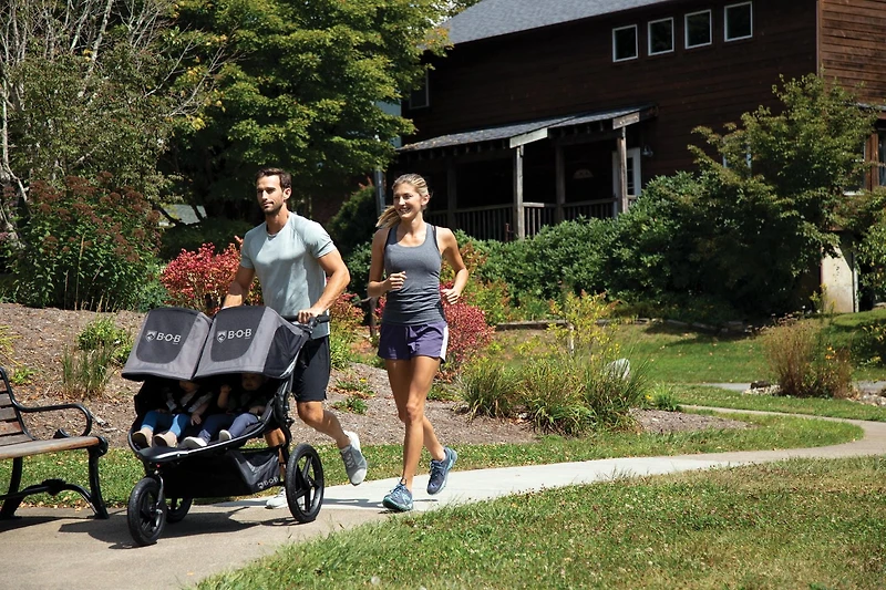 Poussette de Jogging  Revolution Flex 3.0 Duallie, Graphite Black de BOB Gear