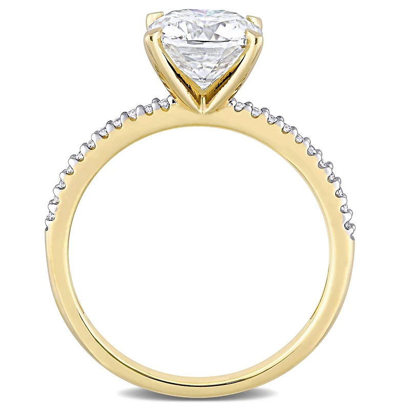 Bague de fiançailles Miabella avec Moissanite 2 CT. p.g.t. et diamant 1/10 CT. P.T. en or jaune 14K