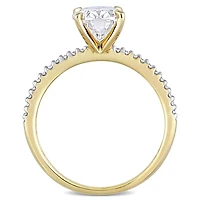 Bague de fiançailles ovale Miabella avec moissanite 2 CT. p.g.t. et diamant 1/10 CT. P.T. en or jaune 14K