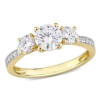 Bague de fiançailles à 3 pierres Miabella 1-3/8 carat p.g.t. moissanite en or jaune 10K