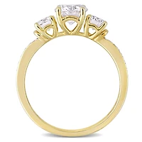 Bague de fiançailles à 3 pierres Miabella 1-3/8 carat p.g.t. moissanite en or jaune 10K