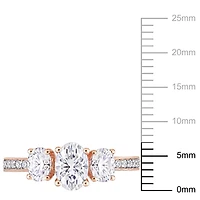 Bague de fiançailles Miabella à 3 pierres ovale avec 1-4/5 Carat p.g.t. Moissanite en or rose 10k