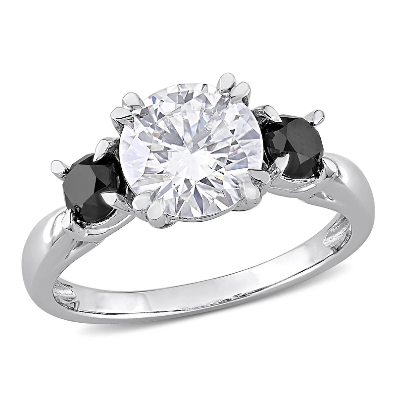 Bague de fiançailles Miabella a 3 pierres avec 2 carats p.g.t. moissanite et 3/4 carat p.t. diamant noir en or blanc 10K