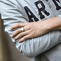 Stingray Men's Brushed signet ring