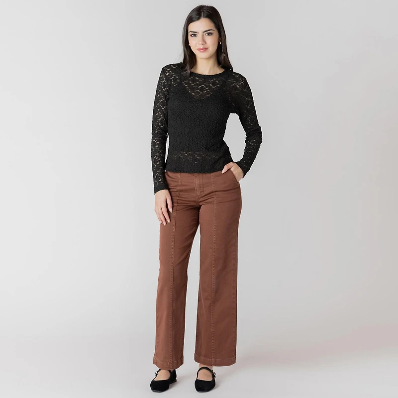 Devoted haut à manches longues en dentelle