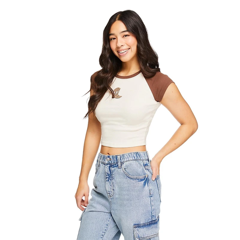 T-shirt coupe bébé avec manches raglan No Boundaries pour femmes