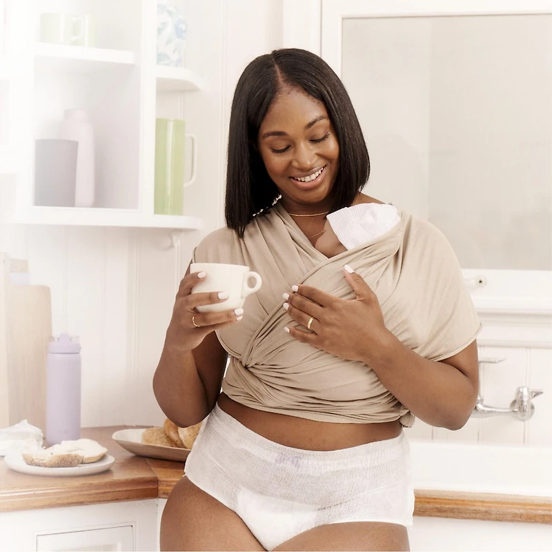 Culottes pour peau sensible Always Discreet, taille G, degré d’absorption maximal, quatre fois plus de douceur pour protéger la peau, testées sous contrôle dermatologique, sans parfum, 14 culottes