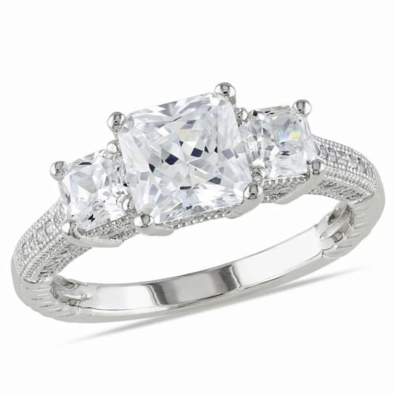 Bague de fiançailles à trois pierres Miabella avec 5.17 carat de zircons cubiques coupe ronde et carré en argent sterling