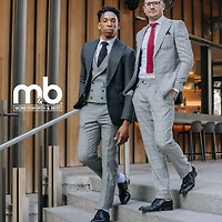 Moneysworth & Best Professionnel à Cirage Deluxe Kit de Voyage, 8 Pièces, Noir & Brun Cirage 70g