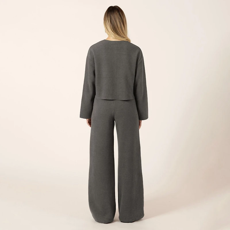 Bloom Girl Long sleeve cropped button up sweater