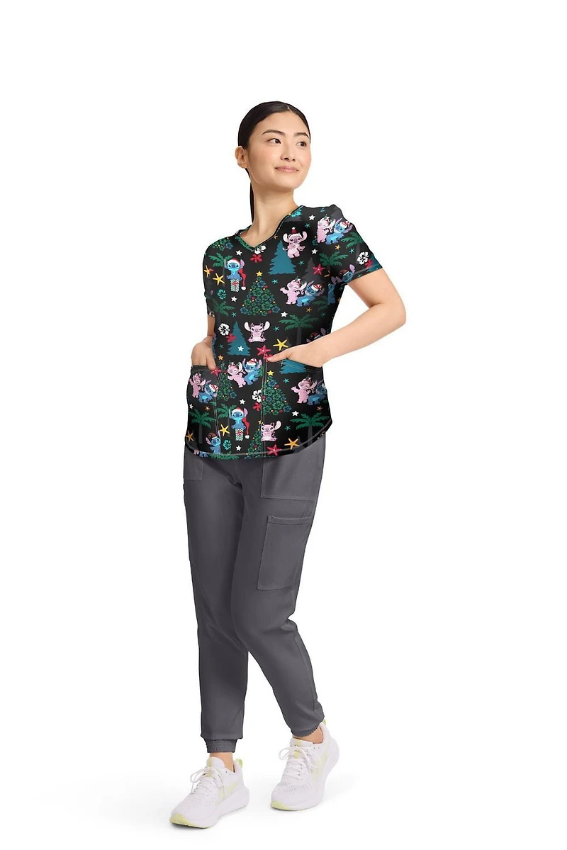 Haut pour femmes de la collection mode Scrubstar, imprimé Snow Cute à col en V