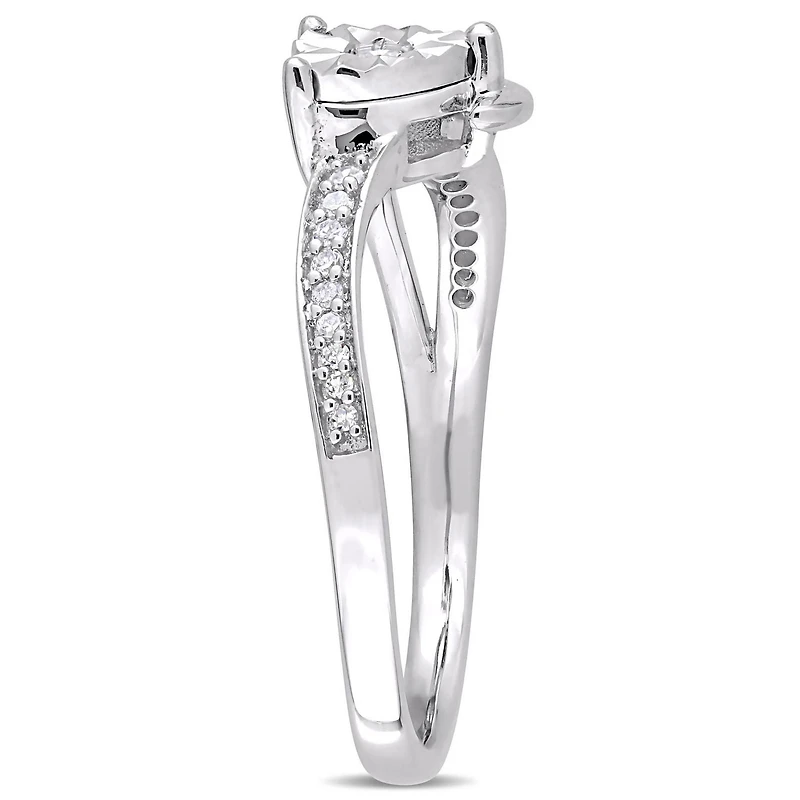 Bague de promesse torsadée Miabella avec diamants 1/10 CT poids total de forme cœur en or 10K double ton