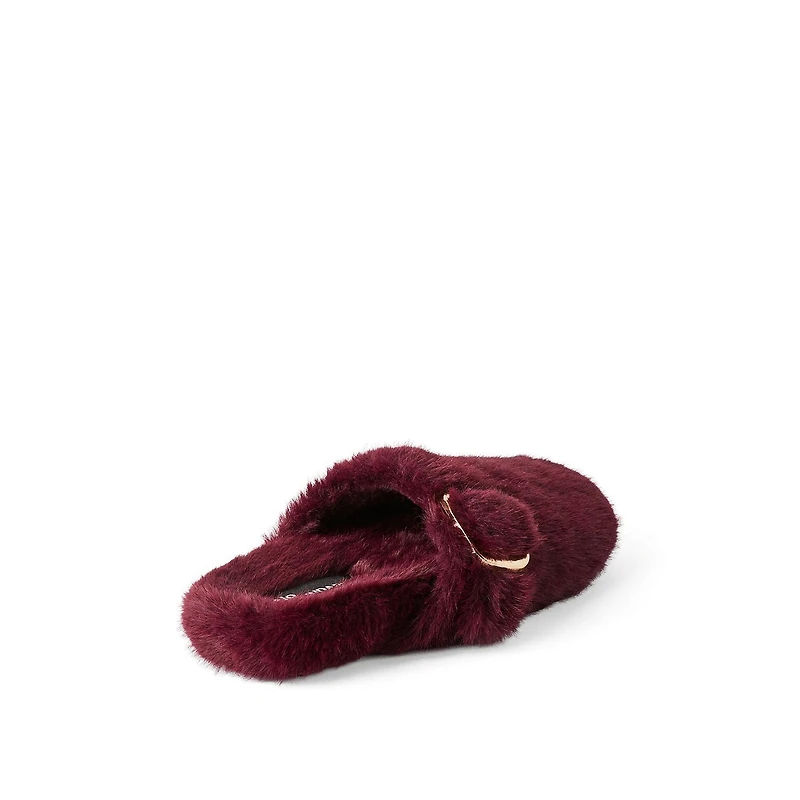 No Boundaries Women's Faux Fur Slippers, Wide Width Sizes 6-10
