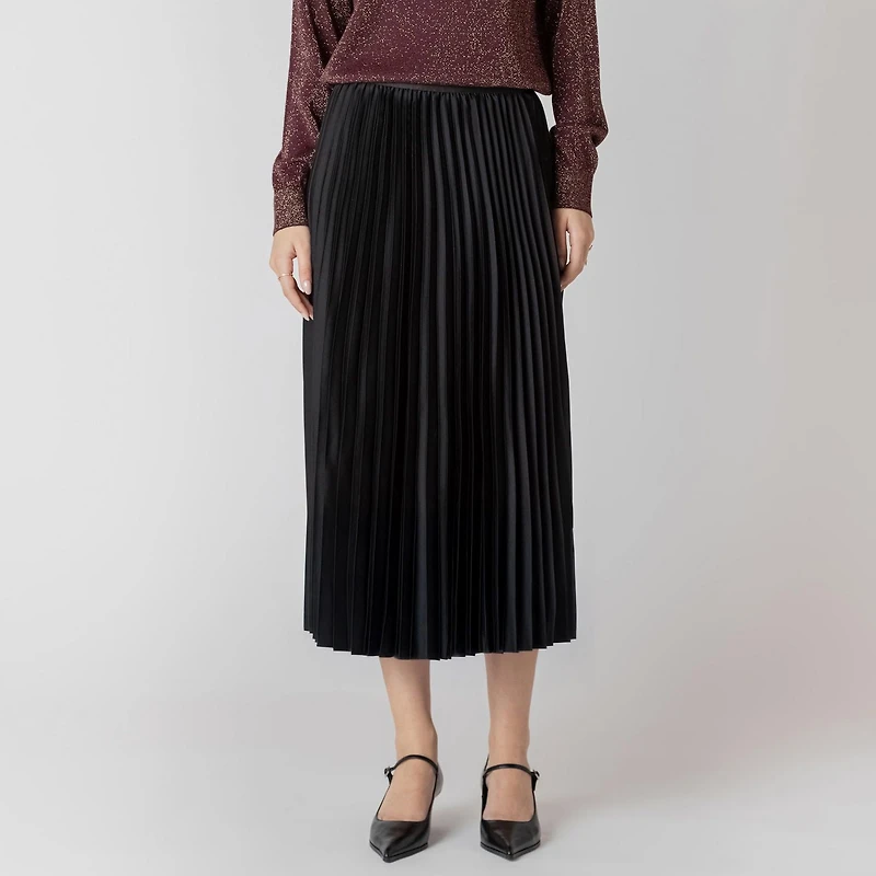 Devoted pleated midi skirt with elastic waist