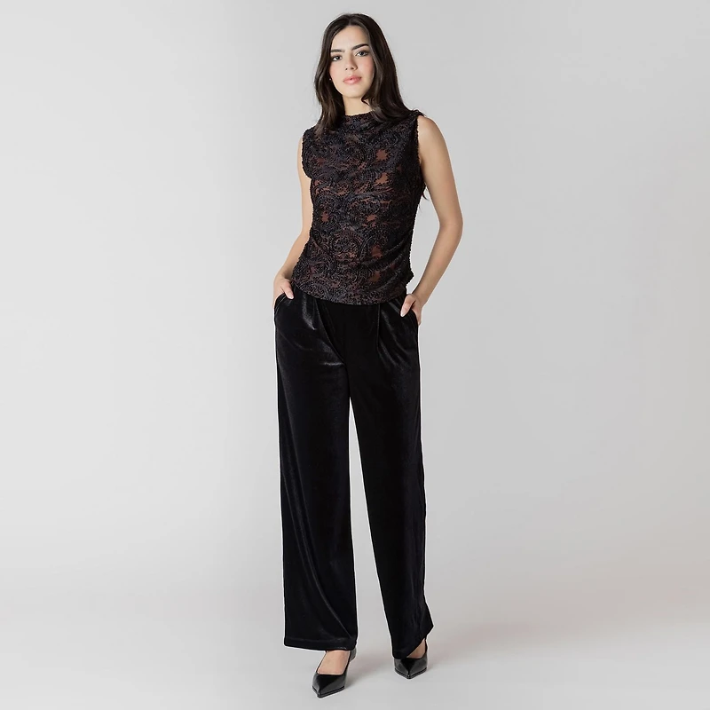 Devoted mock neck sleeveless top