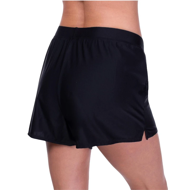Ibiza Jogger short Bottom has a full panty. This silhouette is very figure flattering on all body types.