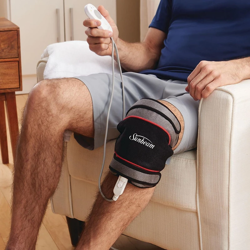 Sunbeam FlexTemp Hot and Cold Joint Wrap for Pain Relief, Hot & Cold Therapy for Elbow or Knees, Heating Pad With 3 Heat Settings & 2 Hour Auto-off